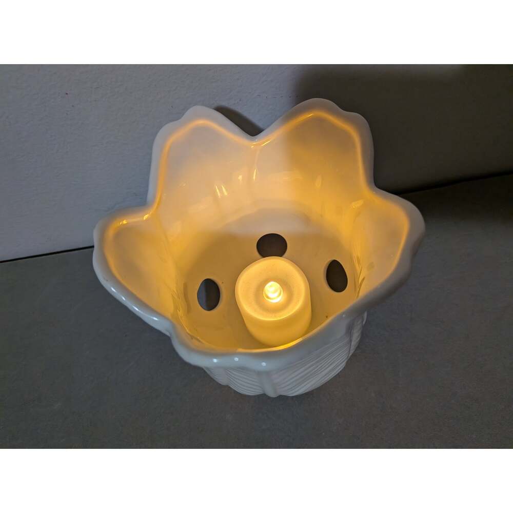 Vtg PartyLite Ivory Ceramic Tulip Votive Tealight Candle Holder Retired P0246 - Picture 9 of 9
